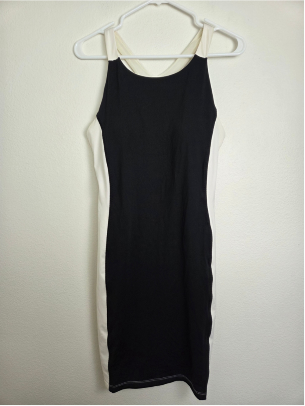 Athleta Black and White Colorblock Beachwear Swim Mini Dress Size Small